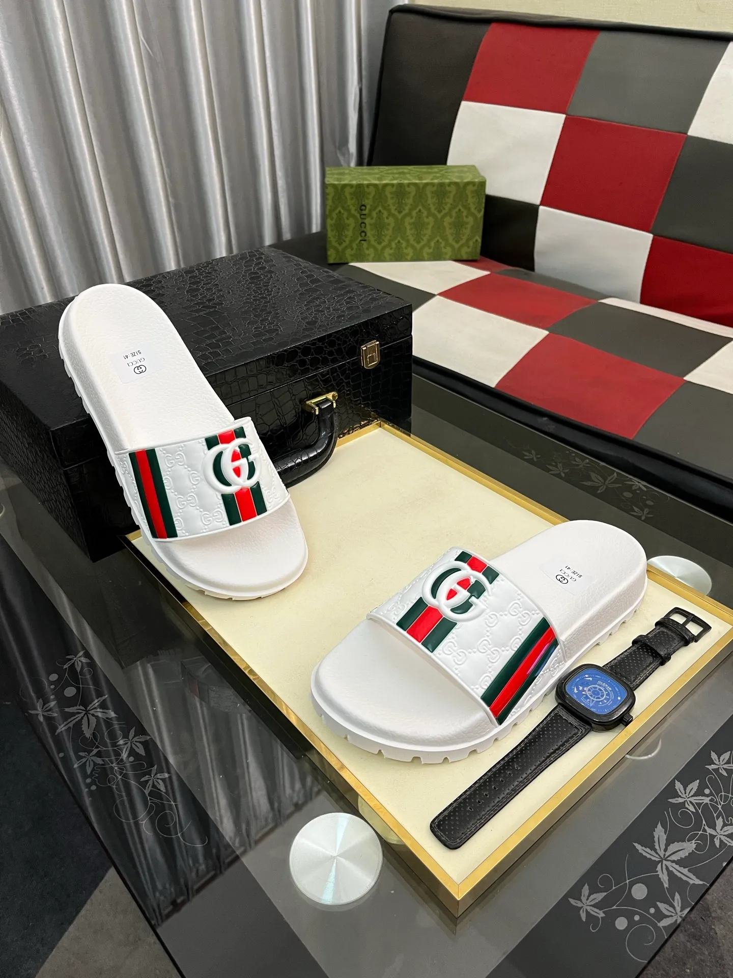 Men's men's shoes💰260⌚️⌚️ＧＵＣＣＩ.Gucci.Official website 1:1 popular slippers hot sale! Original original material 🩴 SIZE: 38-46 (45.46 non-refundable)